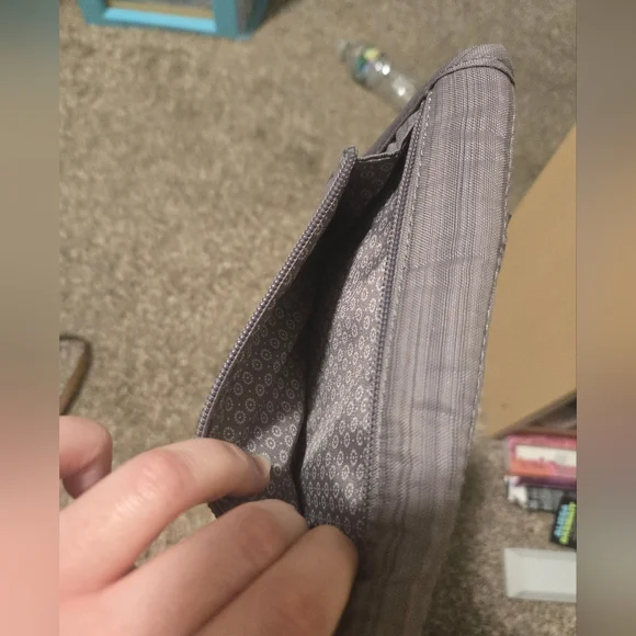 Lug Quilted Wallet in Soft Gray - Picture 4 of 5